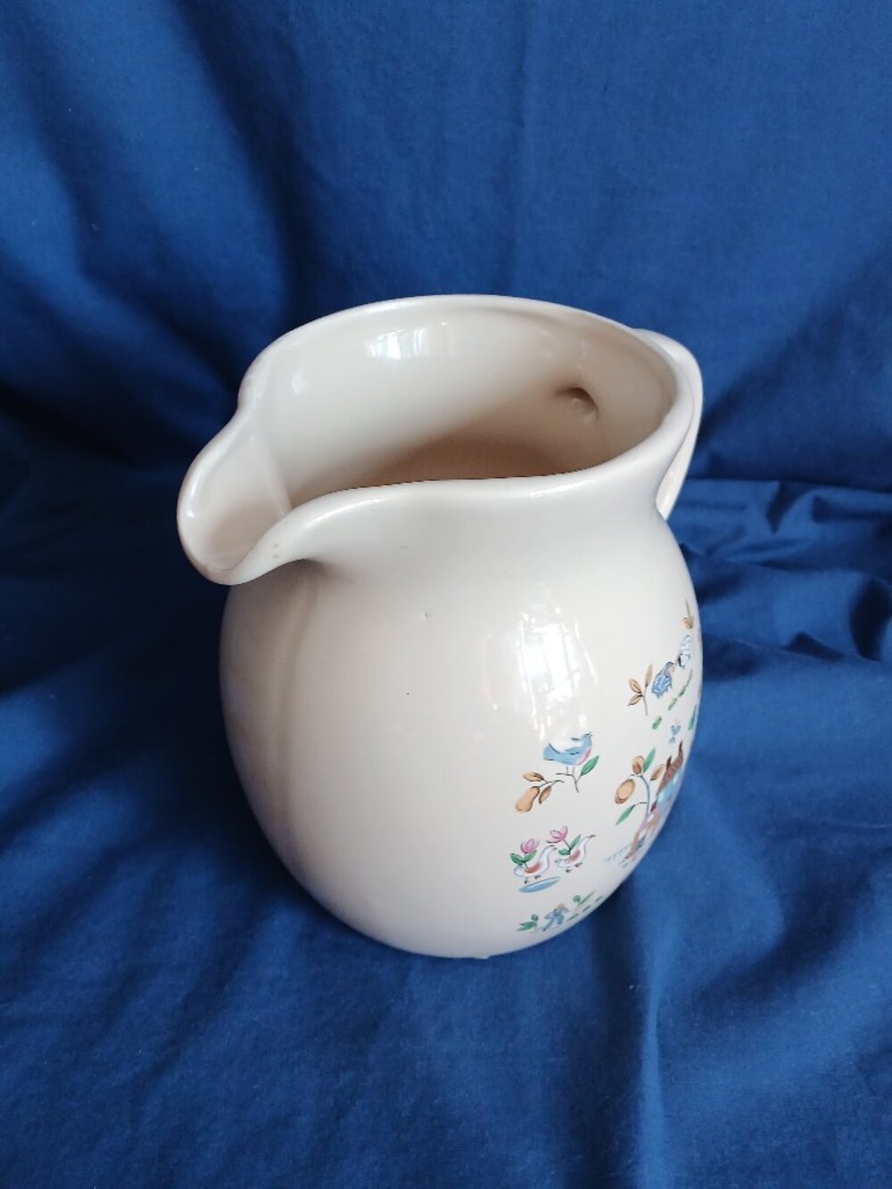 1980s Grandmacore International Heartland 40 oz Milk Jug Table Pitcher - Picture 6 of 14